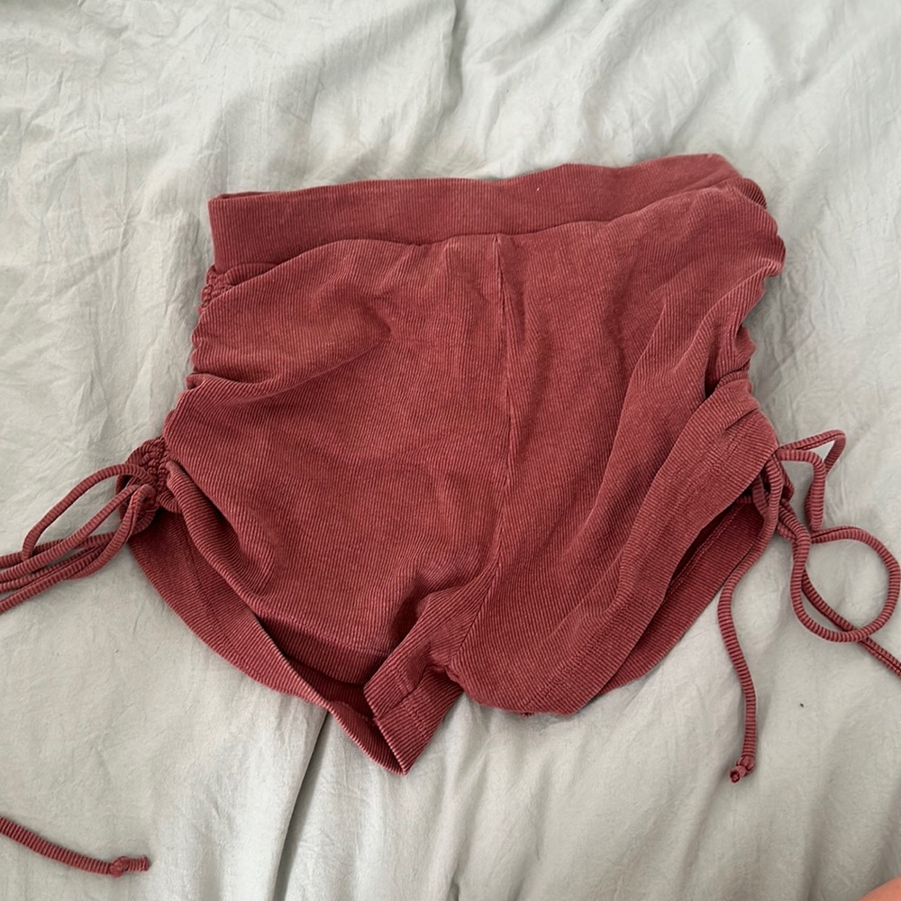 Zara scrunch shorts